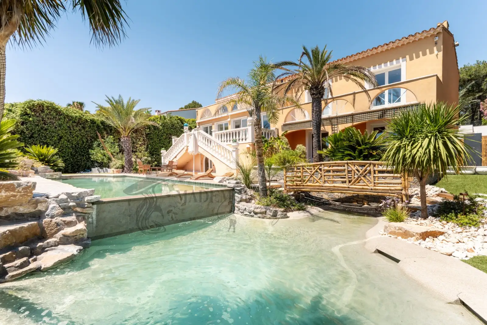 Villa Halo — photo 1