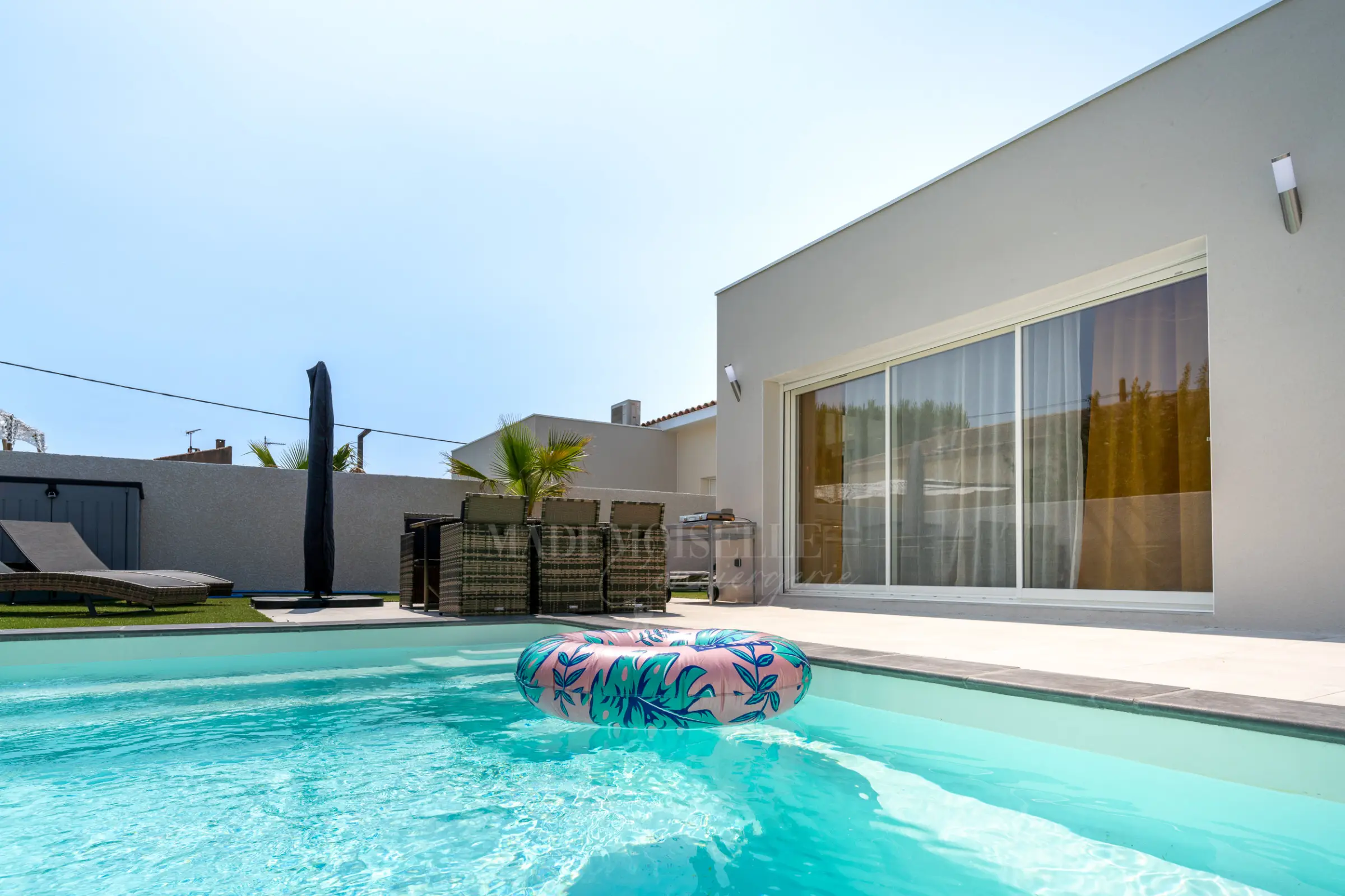 Villa Juxta Maré, location de vacances à Sérignan