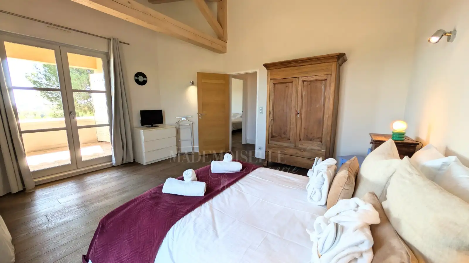Domaine Sainte-Cécile du Parc — photo 19