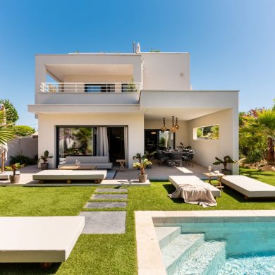 Villa Maya — Rooftop, piscine chauffée et accès plage au Grau d'Agde