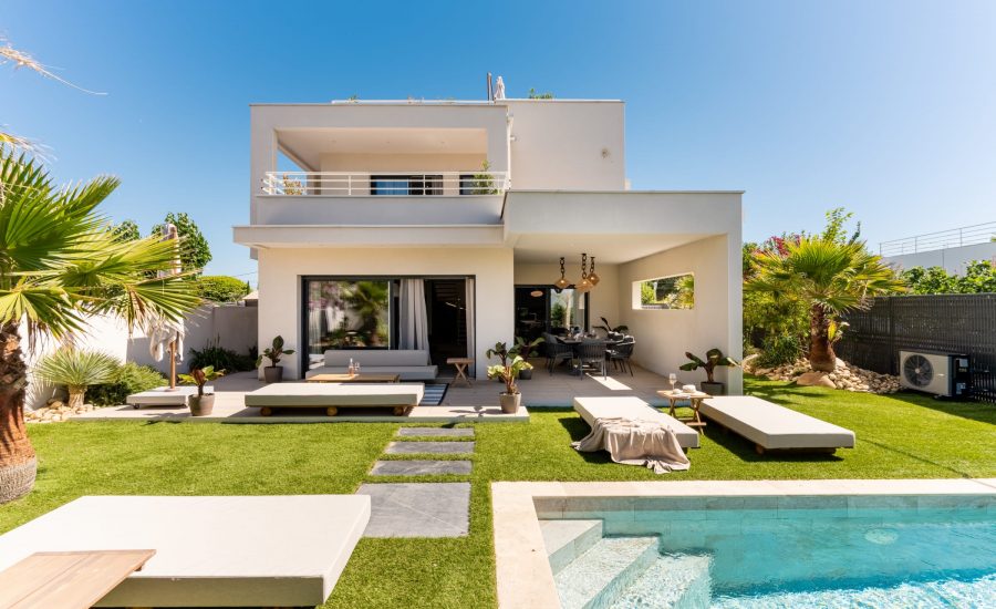Villa Maya — Rooftop, piscine chauffée et accès plage au Grau d'Agde